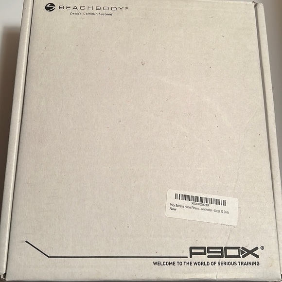 P90X Fitness Training Workout Set: 12 DVDs, Guide, Nutrition & Fat Burn … - Picture 4 of 5